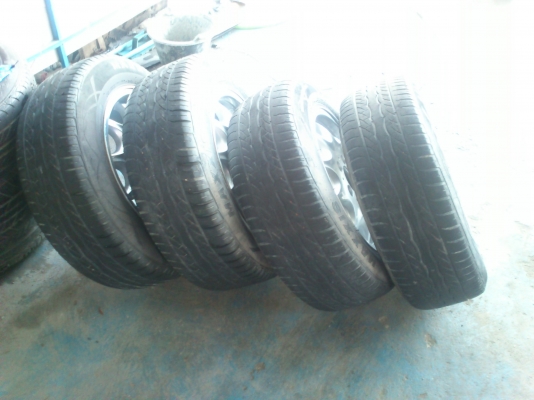 แม็คเบนซ์+ยาง 195/65 ขอบ15 สภาพดีขายถูกๆ 4 วง+ยาง 5500