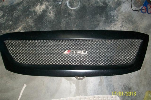 กระจังหน้าแต่ง vigo ตัวแรก