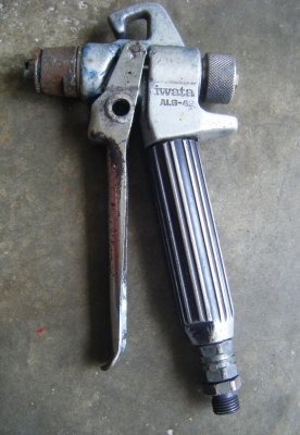 ขาย –เครื่องพ่นสีแรงดันสูง อีวาต้า IWATA Airless Spray Unit รุ่น ALS-332 เครื่องพ่นสีแรงดันสูงพร้อมปืนฉีดสี สายพ่นสีสี ถ้วยตวงสี ฉีดสีได้ครั่งละ20ลิตร บรรจุกถังขนาด43ลิตร สินค้าหายากมากในตลาดมือสอง ขาย –เครื่องพ่นสีแรงดันสูง อีวาต้า IWATA Airless Spray Unit รุ่น ALS-332 เครื่องพ่นสีแรงดันสูงพร้อมปืนฉีดสี สายพ่นสีสี ถ้วยตวงสี ฉีดสีได้ครั่งละ20ลิตร บรรจุกถังขนาด43ลิตร สินค้าหายากมากในตลาดมือสอง