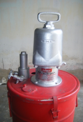 ขาย –เครื่องพ่นสีแรงดันสูง อีวาต้า IWATA Airless Spray Unit รุ่น ALS-332 เครื่องพ่นสีแรงดันสูงพร้อมปืนฉีดสี สายพ่นสีสี ถ้วยตวงสี ฉีดสีได้ครั่งละ20ลิตร บรรจุกถังขนาด43ลิตร สินค้าหายากมากในตลาดมือสอง ขาย –เครื่องพ่นสีแรงดันสูง อีวาต้า IWATA Airless Spray Unit รุ่น ALS-332 เครื่องพ่นสีแรงดันสูงพร้อมปืนฉีดสี สายพ่นสีสี ถ้วยตวงสี ฉีดสีได้ครั่งละ20ลิตร บรรจุกถังขนาด43ลิตร สินค้าหายากมากในตลาดมือสอง