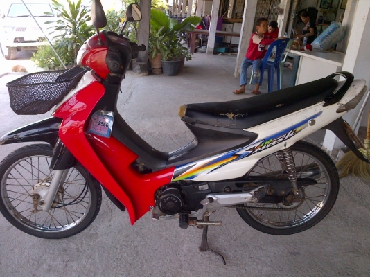 ด่วน!สแม็ช (คันนี้ไม่มีครั๊ชมือ)ปี48 เครื่องดี สีใช้ได้ พร้อมใช้ ทะเบียน+เอกสารโอน ภาษีไม่หมด