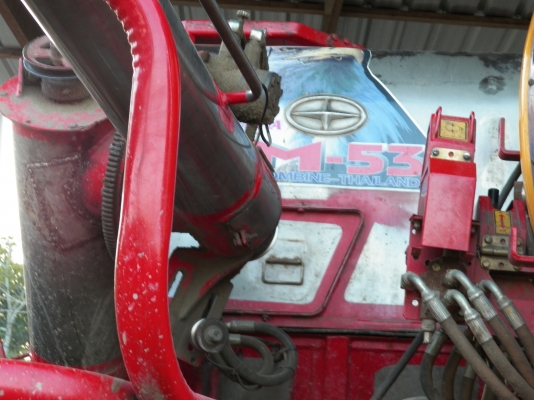 รถเกี่ยวข้าวศักพัฒนา KM53 ราคา สภาพ โดนๆ