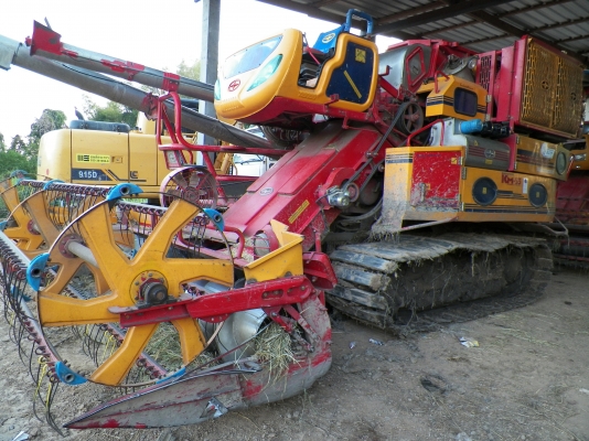 รถเกี่ยวข้าวศักพัฒนา KM53 ราคา สภาพ โดนๆ