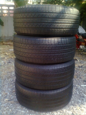 ขายยางขนาด 285/50R20  มิชลิน ปี08  2เส้น ปี10  2เส้น  จำนวน 4 เส้น