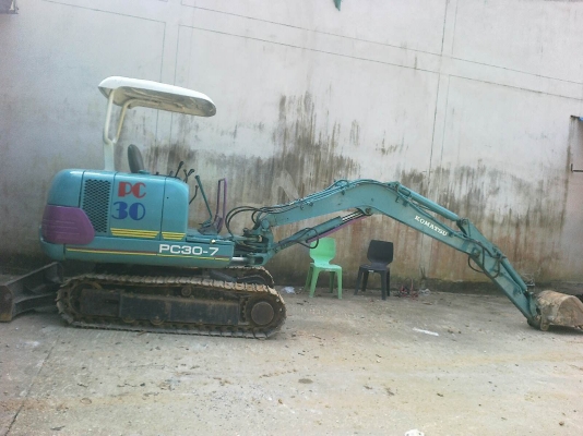 แม็คโคร โคมัสสุ  PC 30-7 (มือสองสวยจริงค่ะ)ราคานี้ส่งถึงที่ค่ะ