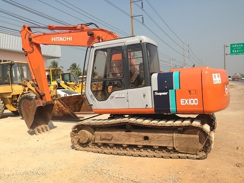 รถแบคโฮ HITACHI EX100-2