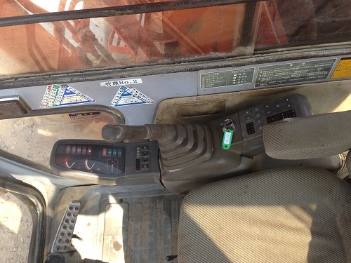 รถแบคโฮ HITACHI EX100-2