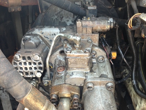 รถแบคโฮ HITACHI EX100-2