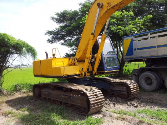 ขายรถแบคโฮ  KOBELCO  รุ่น SK-200  Mark 3