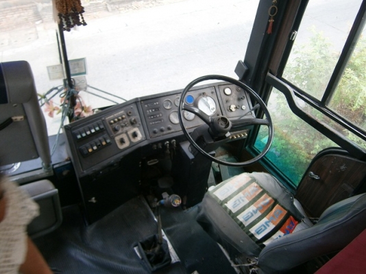 ขายถูก ขายด่วน รถบัส volvo 12 เมตร 260 แรง