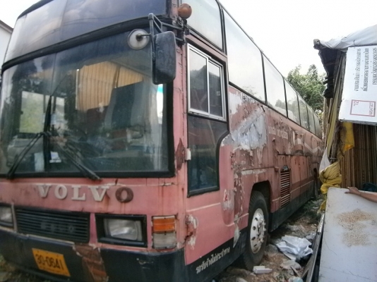 ขายถูก ขายด่วน รถบัส volvo 12 เมตร 260 แรง