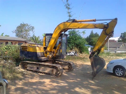 ขายด่วน!..รถขุด KOMATSU PC60-3 รถสวย ทรงดี พร้อมใช้งาน.