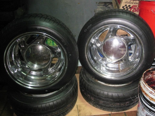 แม็กไอกัน ขอบ 15 8x10  18000 บาท