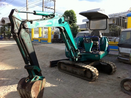 ขาย KOMATSU PC20-7E