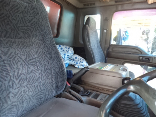 ขายรถอีซูซุเดก้าดั้ม 195แรงม้า สภาพ99\%รถ6เดื่อนสภาพสวยสดทั้งคันคับ