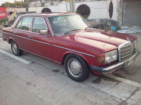 ขายBenz 230e w 123 อังกฤษแท้ มีซันรุฟ ลดราคา !!!! มาก่อนได้ก่อนคับ ขายBenz 230e w 123 อังกฤษแท้ มีซันรุฟ ลดราคา !!!! มาก่อนได้ก่อนคับ