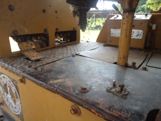 ขายรถแม็กโคเล็กพร้อมเทเลอร์สภาพสวยๆ พร้อมใช้งานคับ