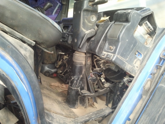 ขายรถดั้ม NPR 135 แรง เทอร์โบ เครื่องดีมากๆ แชชซีสวยๆ F หน้า-หลัง เกียร์ร็อก 6 เกียร์ ขายรถดั้ม NPR 135 แรง เทอร์โบ เครื่องดีมากๆ แชชซีสวยๆ F หน้า-หลัง เกียร์ร็อก 6 เกียร์