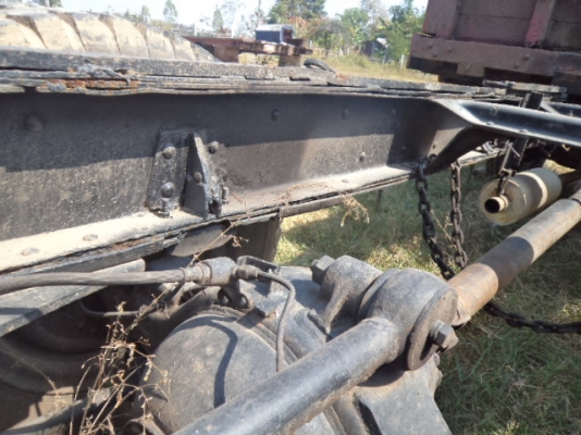 ขายรถอีซูซุ10ล้อหัวยาว (หัวคัซซี) สภาพดีราคาถูกๆ