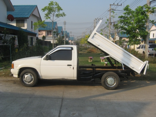 รับติดตั้งประกอบดั้มพ์ รถปิ๊กอัพ รถ 6 ล้อ ราคากันเอง ต่อเร็ว รับรองความแข็งแรงโดยวิศวกร