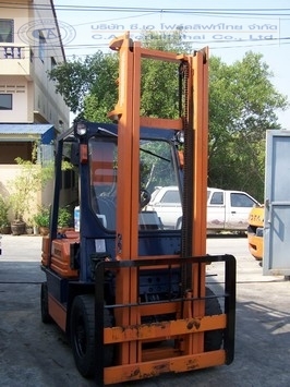 ขายรถ โฟล์คลิฟท์ TOYOTA รุ่น 5-FG20 ขายรถ โฟล์คลิฟท์ TOYOTA รุ่น 5-FG20