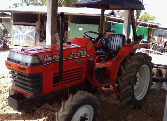 คูโบต้า L1-255 4WD ผาน 6 พร้อมใช้งานมากๆ ครับ