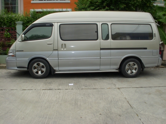 รถตู้หัวจรวจตาเพชรหนึ่งเดียว ใช้ในครอบครัว รายละเอียดเยอะ