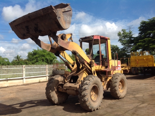 ขายด่วน!!! รถตักล้อยางKOMATSU WA 120-1 ขายด่วน!!! รถตักล้อยางKOMATSU WA 120-1