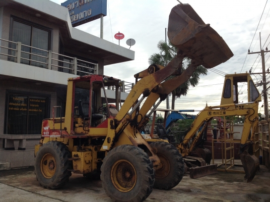 ขายด่วน!!! รถตักล้อยางKOMATSU WA 120-1 ขายด่วน!!! รถตักล้อยางKOMATSU WA 120-1