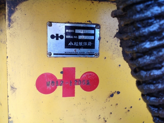 ขายด่วน!!! รถตักล้อยางKOMATSU WA 120-1 ขายด่วน!!! รถตักล้อยางKOMATSU WA 120-1