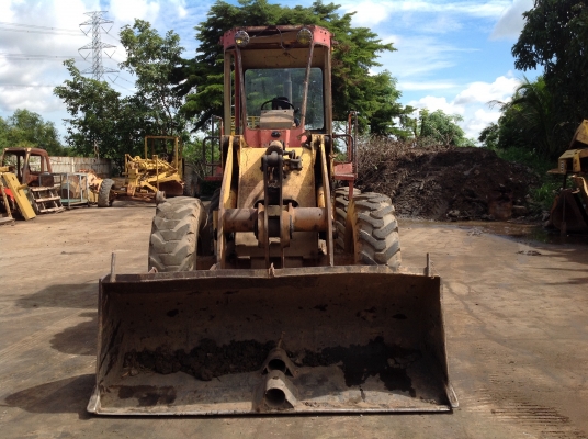 ขายด่วน!!! รถตักล้อยางKOMATSU WA 120-1 ขายด่วน!!! รถตักล้อยางKOMATSU WA 120-1