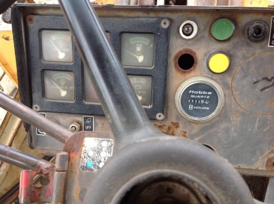 ขายด่วน!!! รถตักล้อยางKOMATSU WA 120-1 ขายด่วน!!! รถตักล้อยางKOMATSU WA 120-1