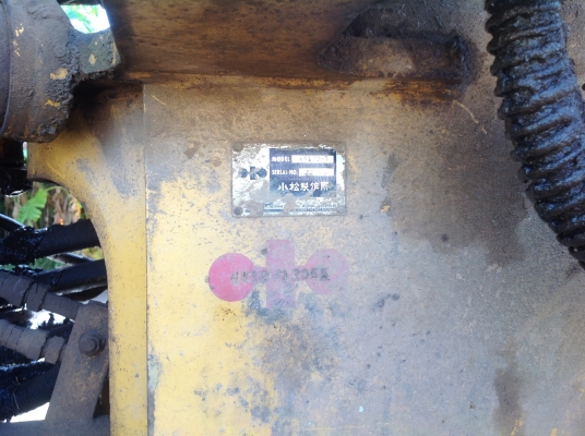 ขายด่วน!!! รถตักล้อยางKOMATSU WA 120-1 ขายด่วน!!! รถตักล้อยางKOMATSU WA 120-1