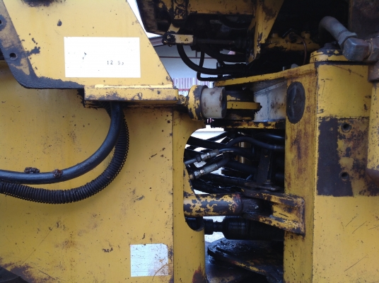 ขายด่วน!!! รถตักล้อยางKOMATSU WA 120-1 ขายด่วน!!! รถตักล้อยางKOMATSU WA 120-1