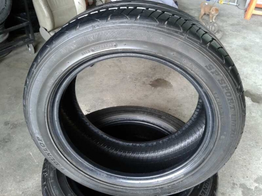 ขายเศษยาง215/55/17ปี13  เส้นเดียว1000