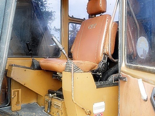 ยาวๆจัดไป cat e120b สนใจโทร 092-3309229 อี๊ด สองห้อง