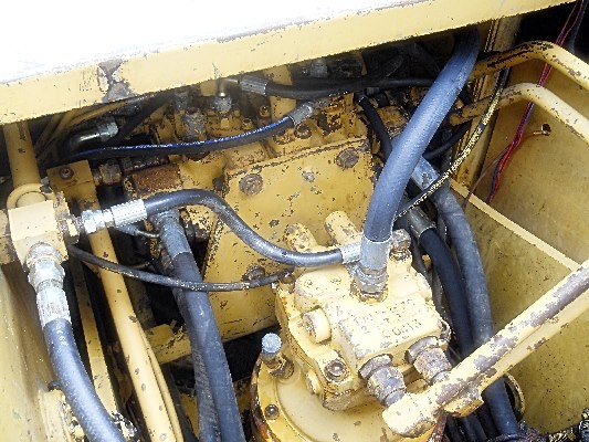 ยาวๆจัดไป cat e120b สนใจโทร 092-3309229 อี๊ด สองห้อง