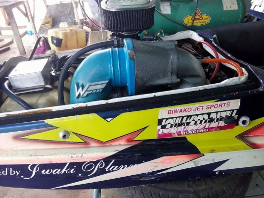 ขายเรือยืน คาวา 550cc. เครื่องหลีด 28,000 เล่นได้เลย..