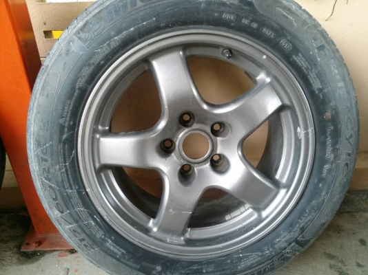 ล้อ skyline GT-R ขอบ 16 นิ้ว