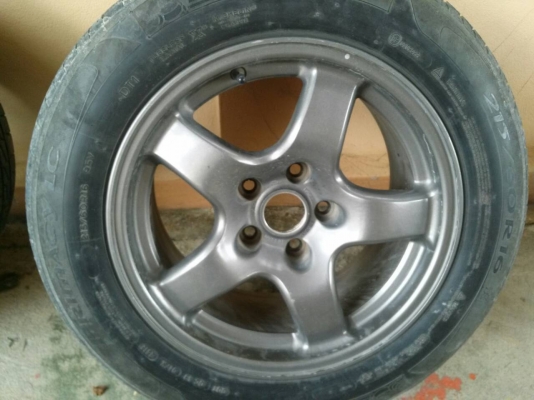 ล้อ skyline GT-R ขอบ 16 นิ้ว
