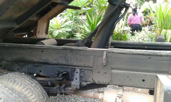 nprดั้ม6ล้อ