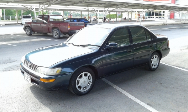 ขาย โตโยต้า โคโรล่า สามห่ง ติดแก็สลงเล่ม