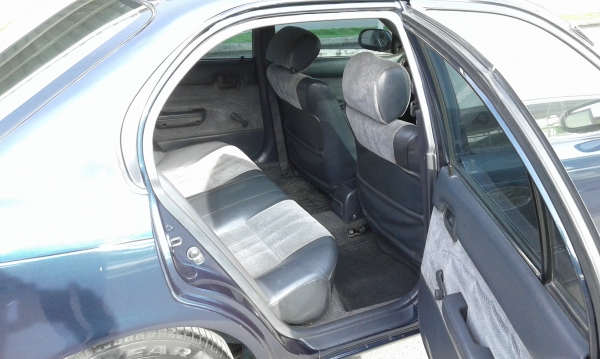 ขาย โตโยต้า โคโรล่า สามห่ง ติดแก็สลงเล่ม