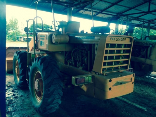 ***ขายแล้วครับขอบคุณ Truck2hand ขายรถตักล้อยาง KOMATSU JH30B-9175 เอวแข็ง ต่อแขน ขยายบุ้งกี๋แล้ว เครื่องเดิมปั้มเดิม เครื่อง ISUZU DA220 4สูบ 65 HP แน่นๆ แรงๆ ปั้มดี ระบบไฮฯใช้งานปกติ บุ้งกี๋ดี แขนดี ต่อแขนแล้ว ช่วงล่างดีแน่นดี ยางสวย4เส้น บอดี้สวย สีสันใ