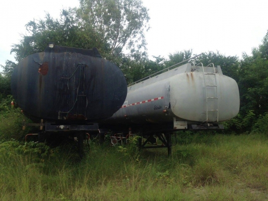 หางพ่วงสองเพลาบรรทุกกากน้ำตาล สภาพดี ราคา250000บาท ต่อรองได้ มีสองหาง สนใจติดต่อได้ที่เบอร์084-7823249