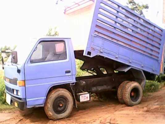 หกล้อสั้นดั๊มเกษตร  88  แรง  เครื่องดี  ครัชชีสวย  รถพร้อมใช้งาน