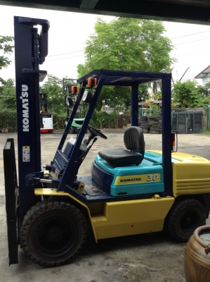 +++ ขายรถโฟล์คลิฟท์ KOMATSU  FD30-11  ขนาด  3  ตัน  (สภาพดี  พร้อมใช้)  เครื่องยนต์ดีเซล  เกียร์ธรรมดา  เสา 3 เมตร  งา 1,070  มม.  ยางตัน  *** สนใจรายละเอียด  ราคา  คุยได้ครับ โทร. 081-659-7598 ครับ ***