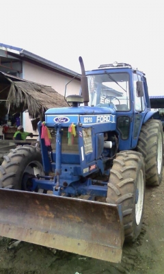 รถไถฟอร์ด มือสองสภาพดี ติดต่อเพิ่ม 086-8317609