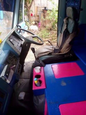 ขายรถบรรทุกหกล้อดัมพ์ ISUZU ROCKY เครื่อง 195 แรง กระบะดัมพ์ 4.40 เมตร ยาง 9.00 ทะเบียนพร้อม