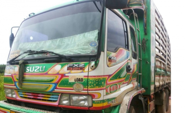 ขายรถสิบล้อ Isuzu Deca 320 ปี50 ยูโร 2  คอกเกษตรไม่ดั้ม กะบะเหล็กอู่สหกิจ ราคาต่อรองได้ ขายได้ขายครับ